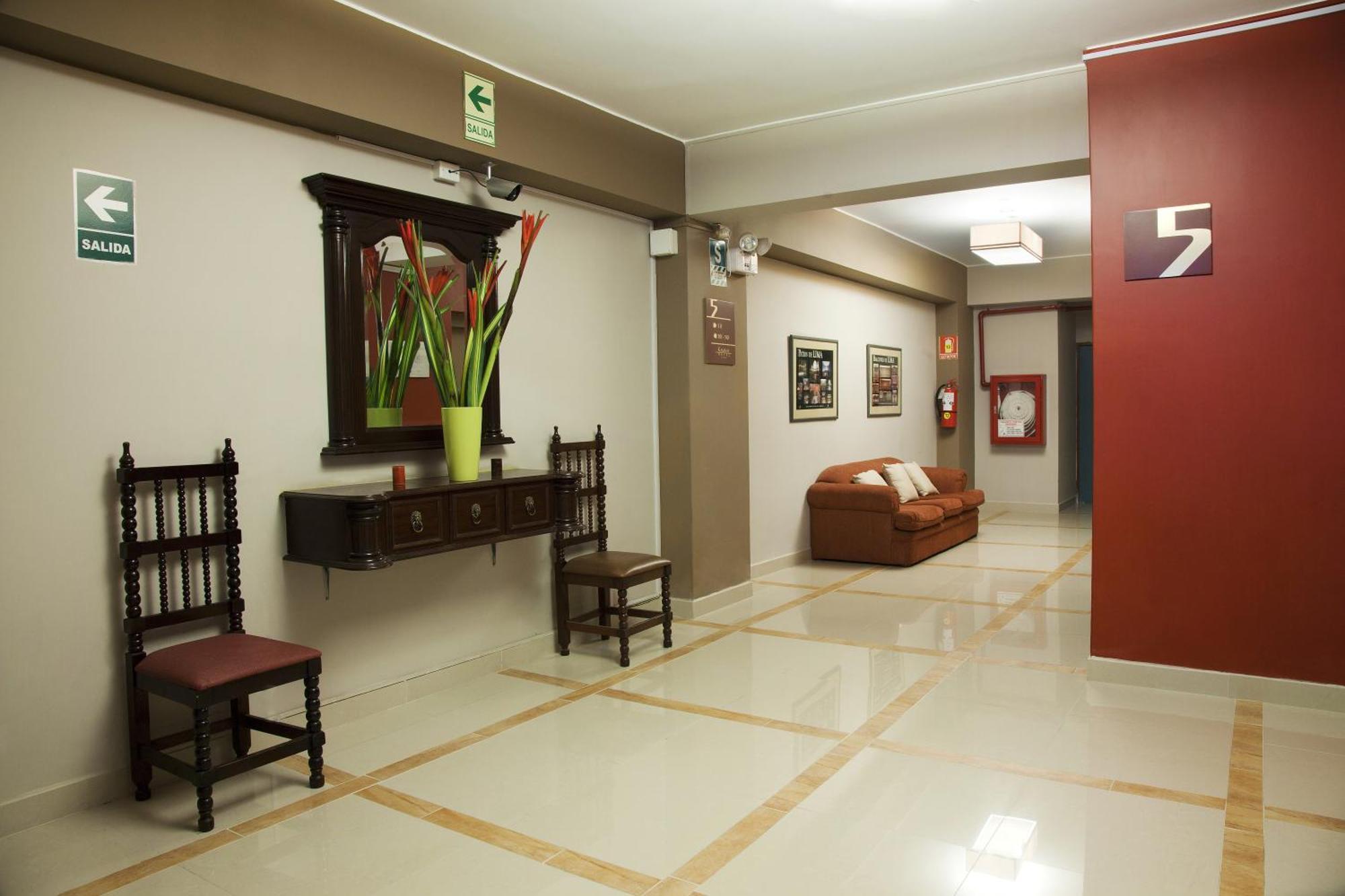 Kamana Hotel Lima